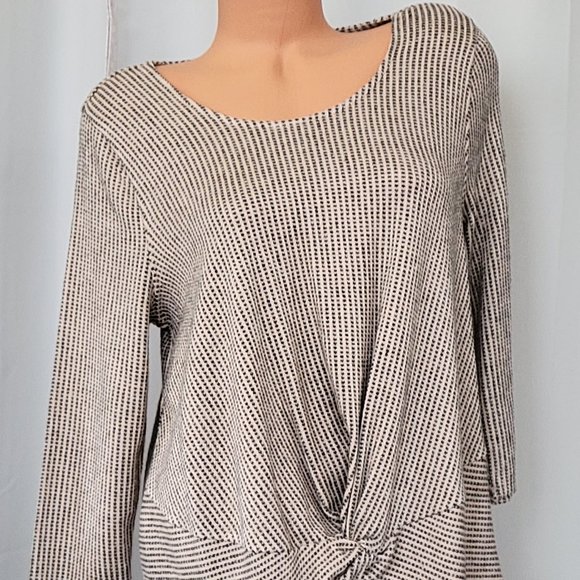 Retrology Tops - Retrology, PM